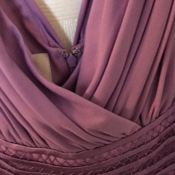 Dress - Picture 5 of 7